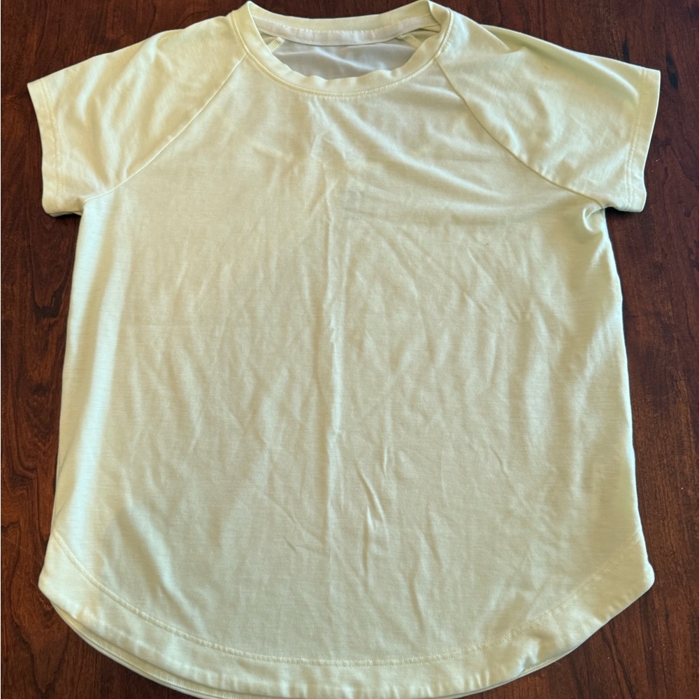 Athleta Kids Short-Sleeve Crew Tee in Pale Yellow